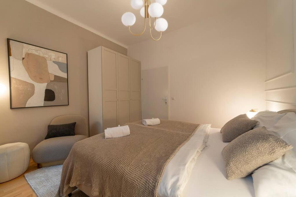 josef's home I Premium Apartment I modern & urban
