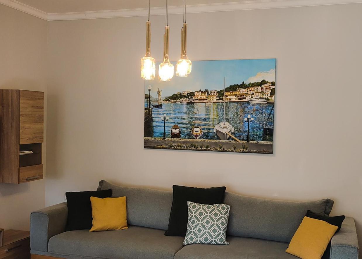 Pelagia Apartment by Kormaris