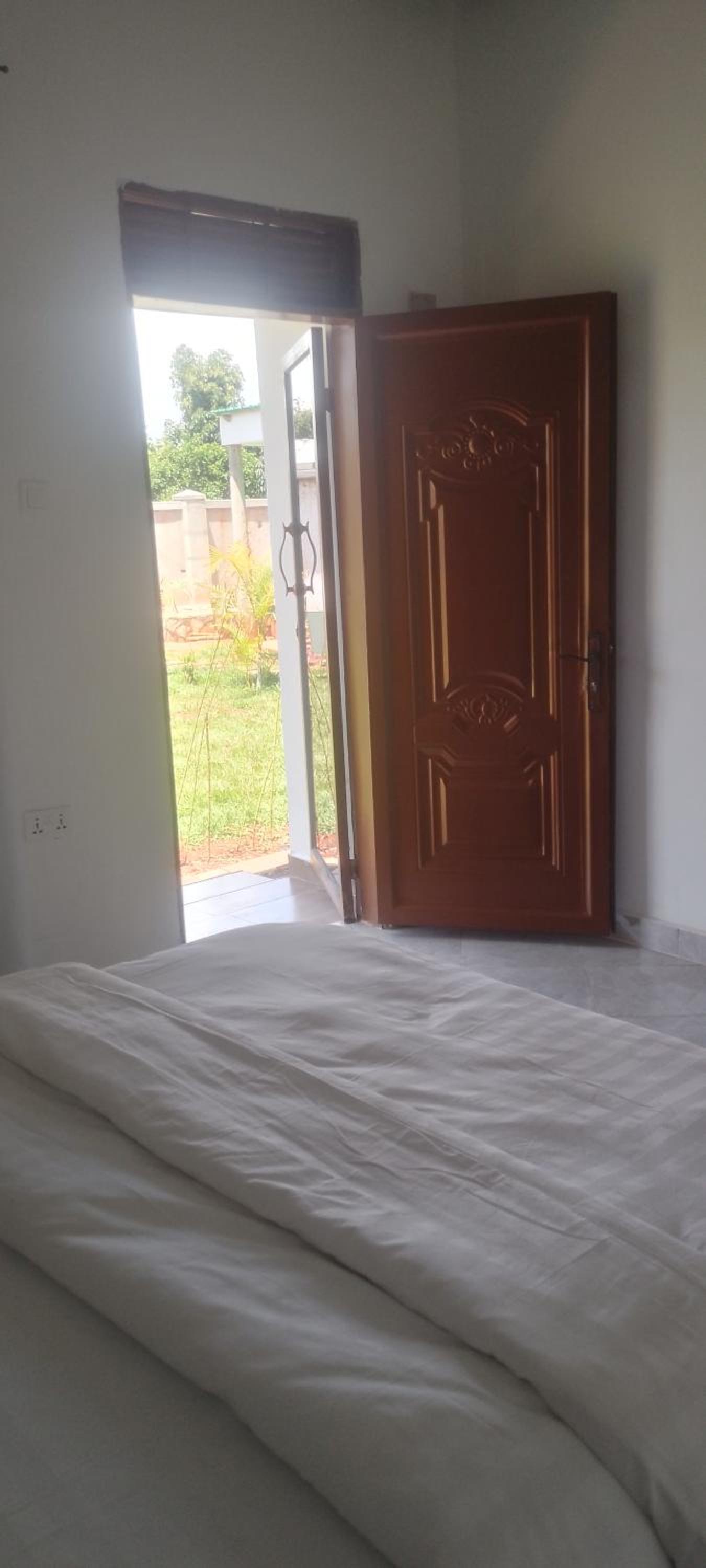 Nnalubaale Resort Cottages view 4
