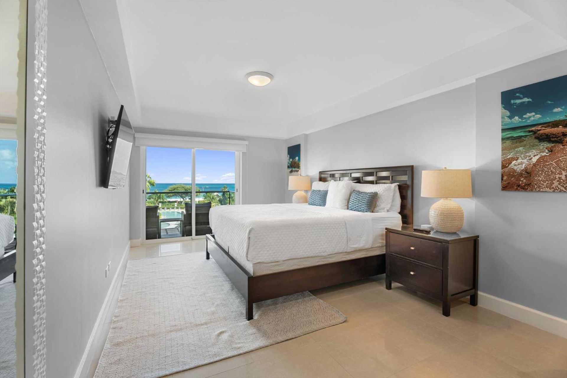 Beachfront - Amazing View 2BR condo - A342
