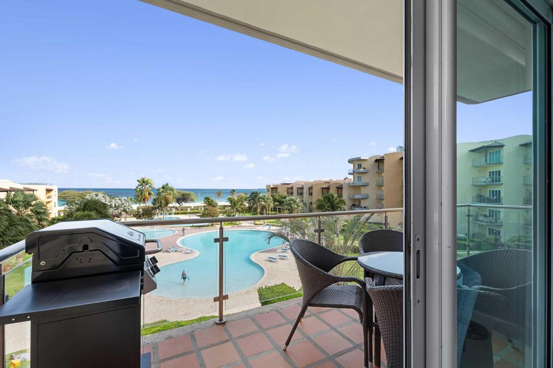 Beachfront - Amazing View 2BR condo - A342