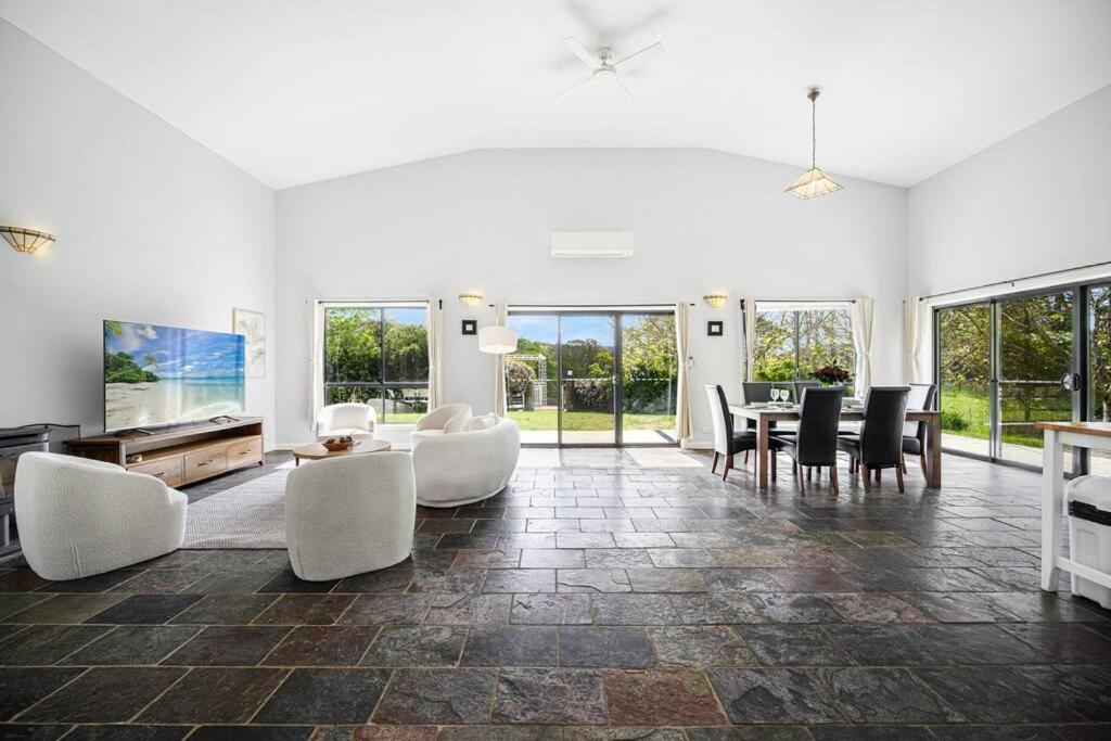 3BR 1B Home w Private Backyard, Shared Game Room