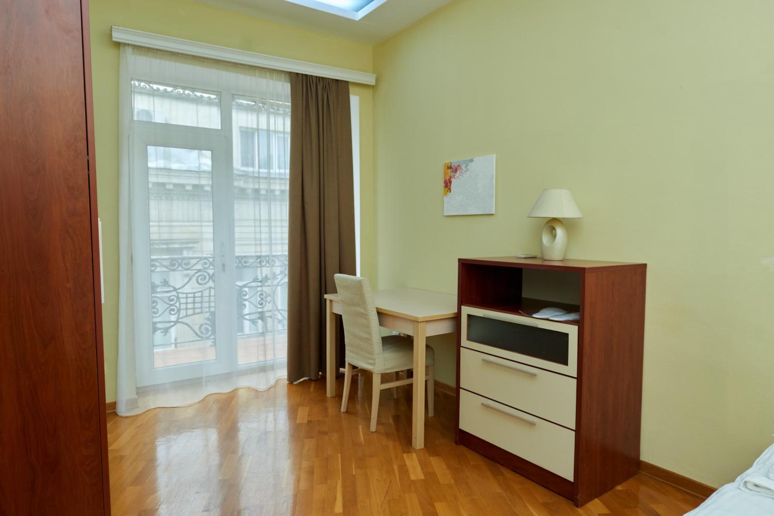 Apartment for a Big Family