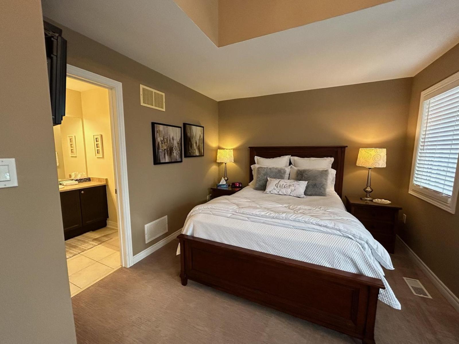 Willow Pond Satellite B&B