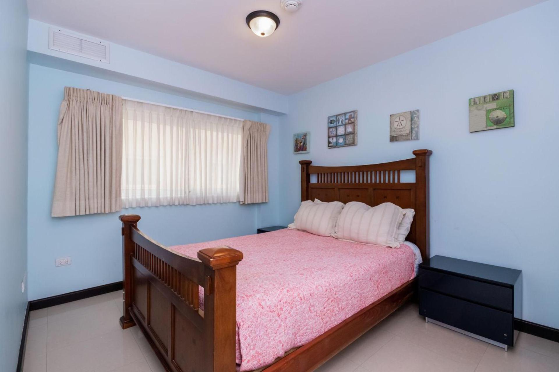 Beachfront - Ocean Extravaganza 3BR condo - E121