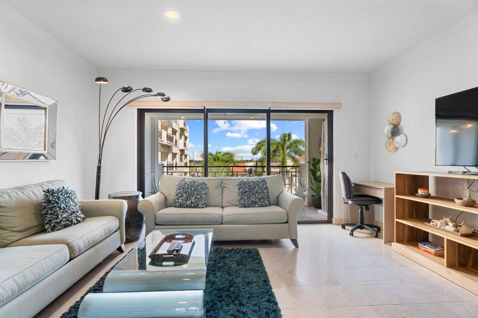 PC309 - Dogs Welcome - 1BR Perfect for Couples - Close to Palm Beach