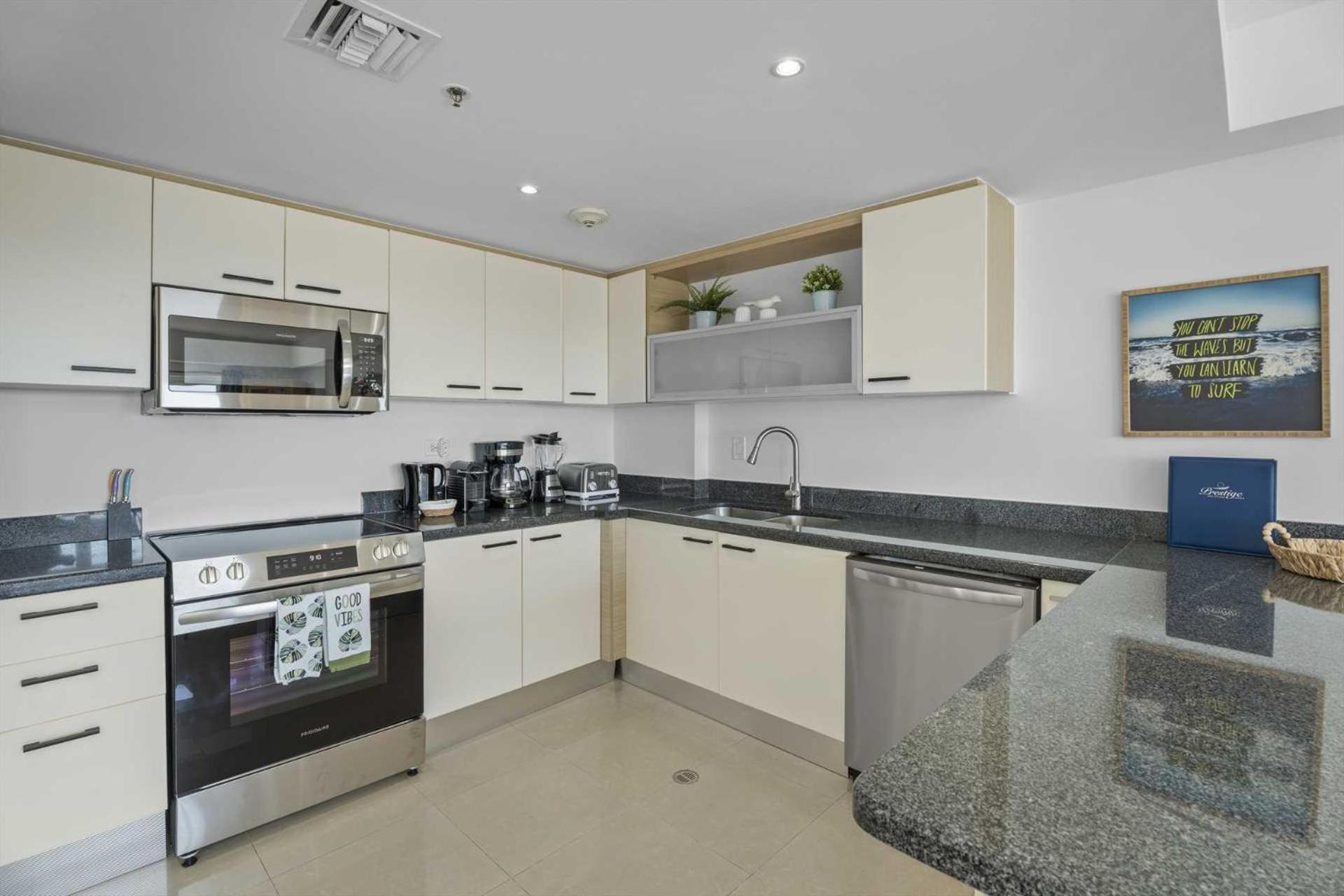 Eagle Beach-Best value-Island View 1BR condo-R362