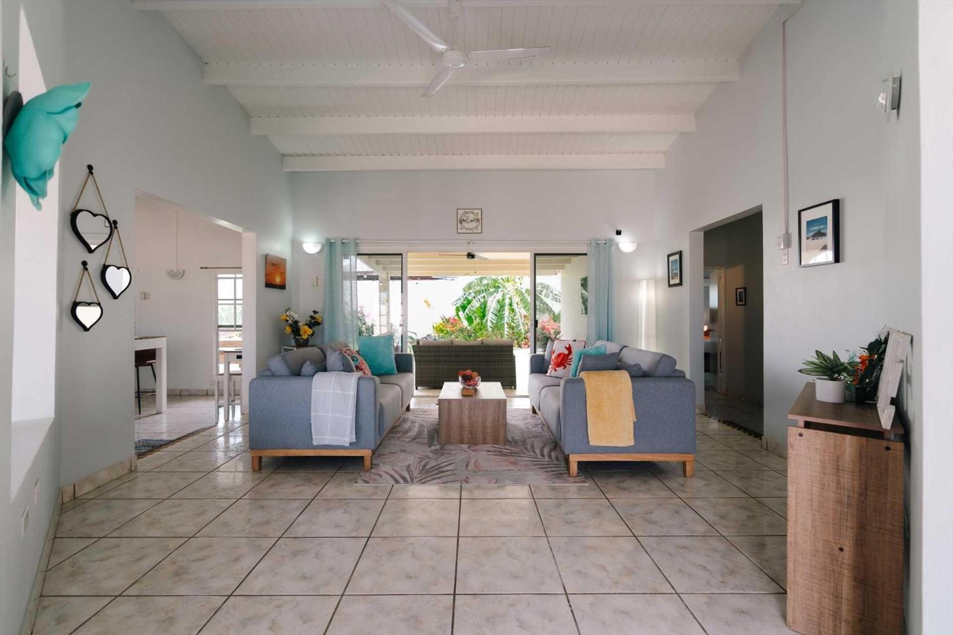 PCH23N - Close to Mangel Halto - Breezy Getaway 3BR house