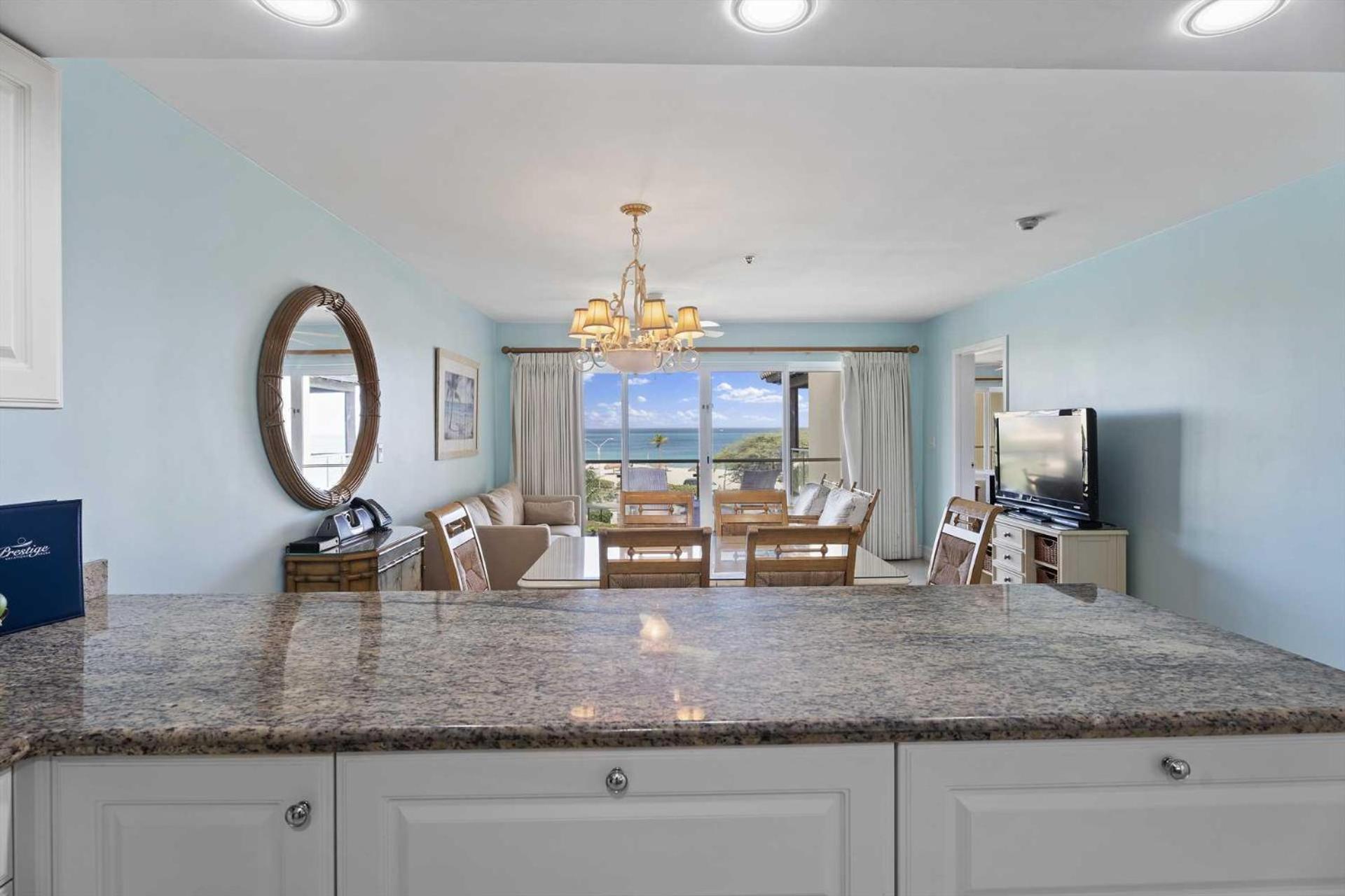 Beachfront - Royal Penthouse 3BR condo - BC352