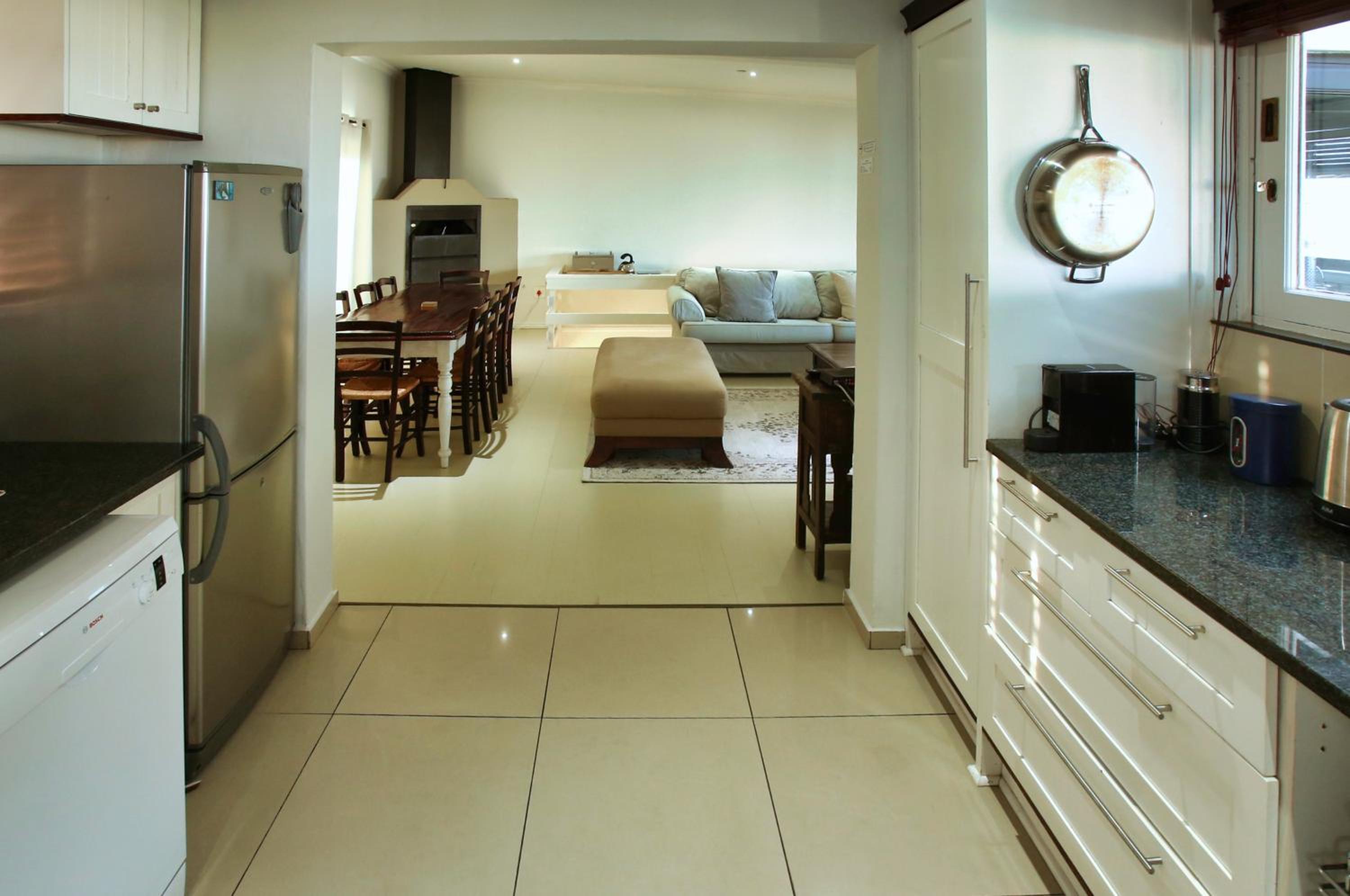 Klopdisselboom, Langebaan, 10-sleeper view 2