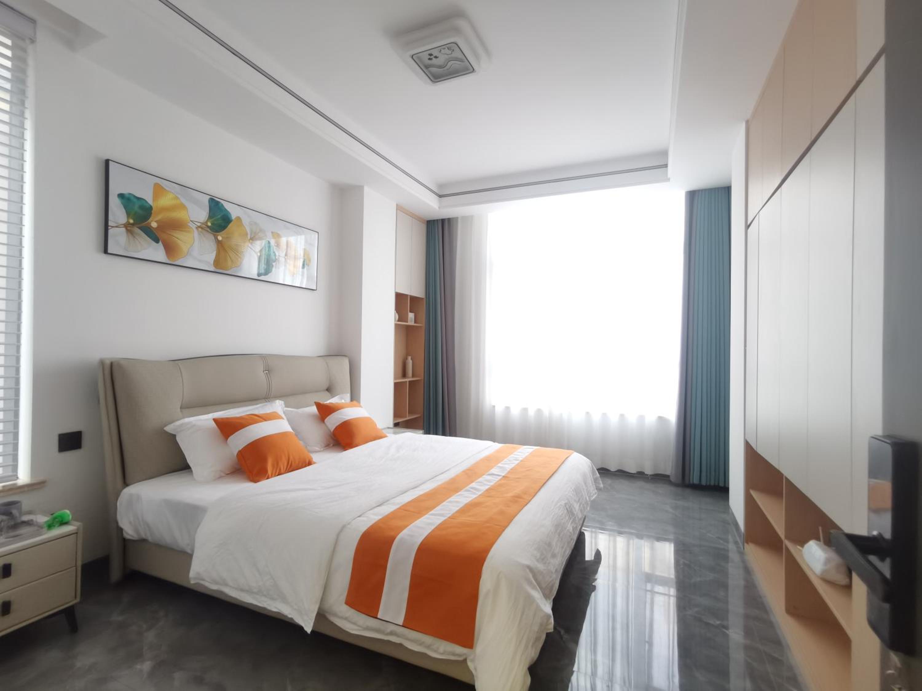 Light luxury in the clouds