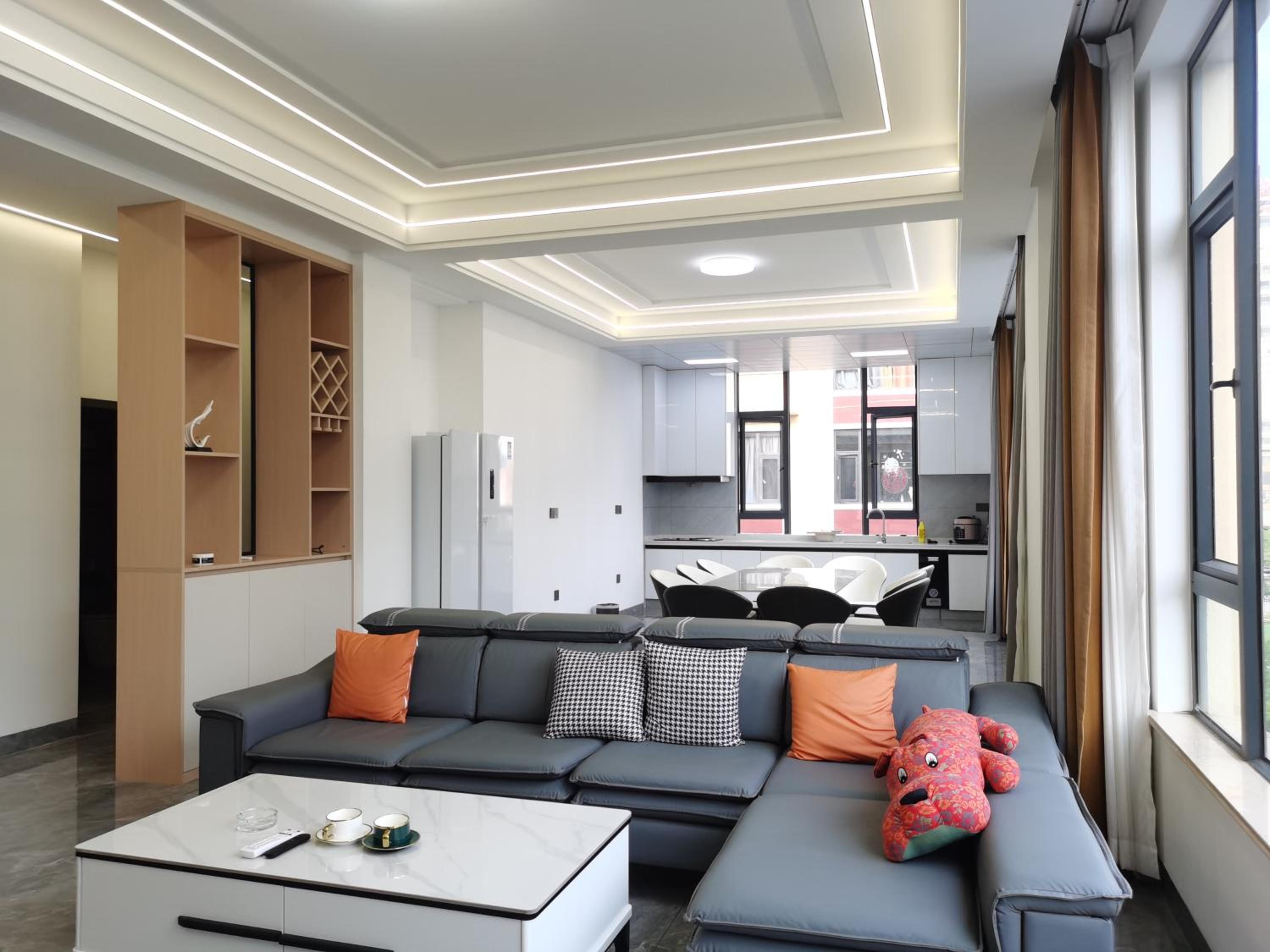 Light luxury in the clouds