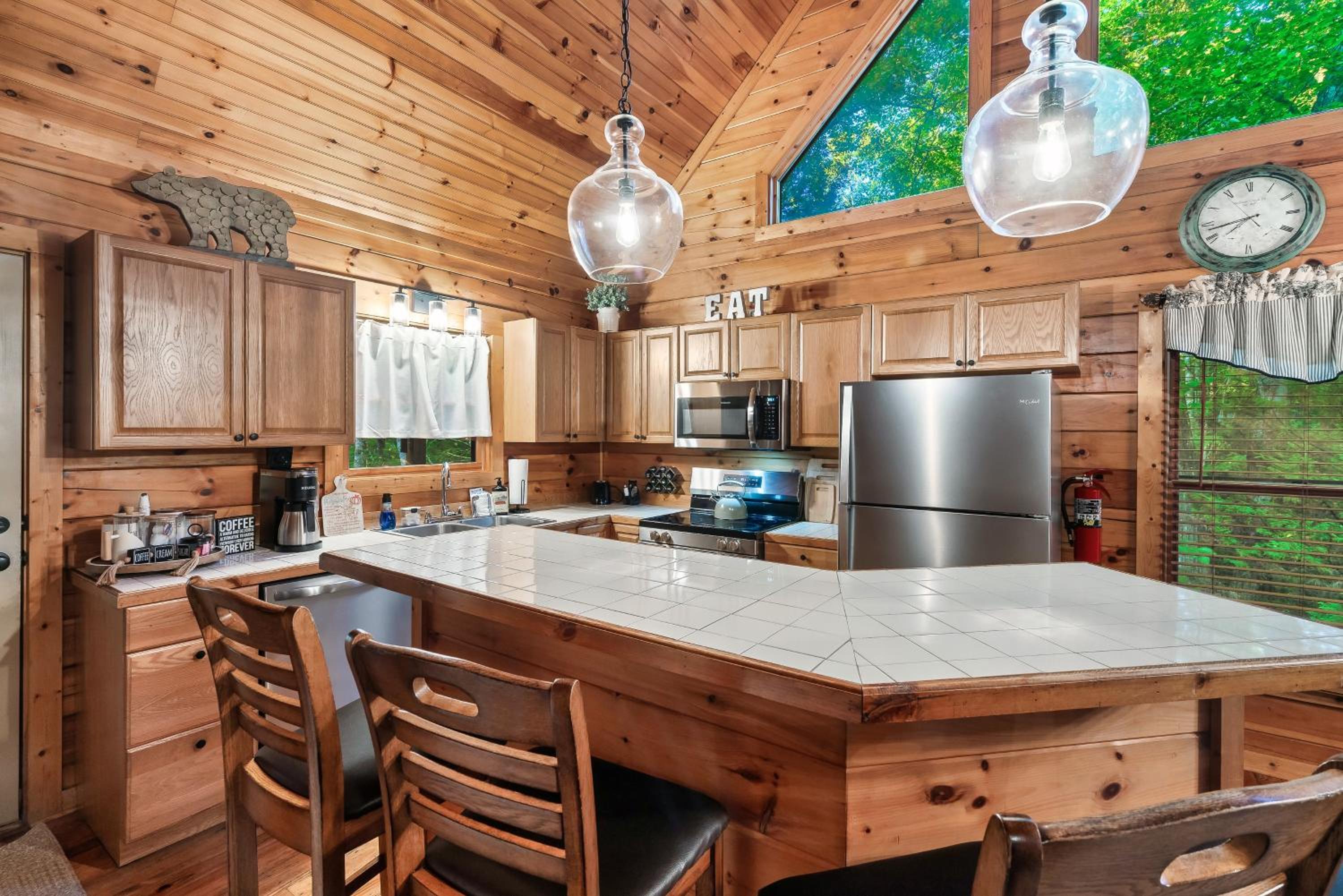 Peaceful Forest Cabin - Hot Tub, Relax & Explore view 5