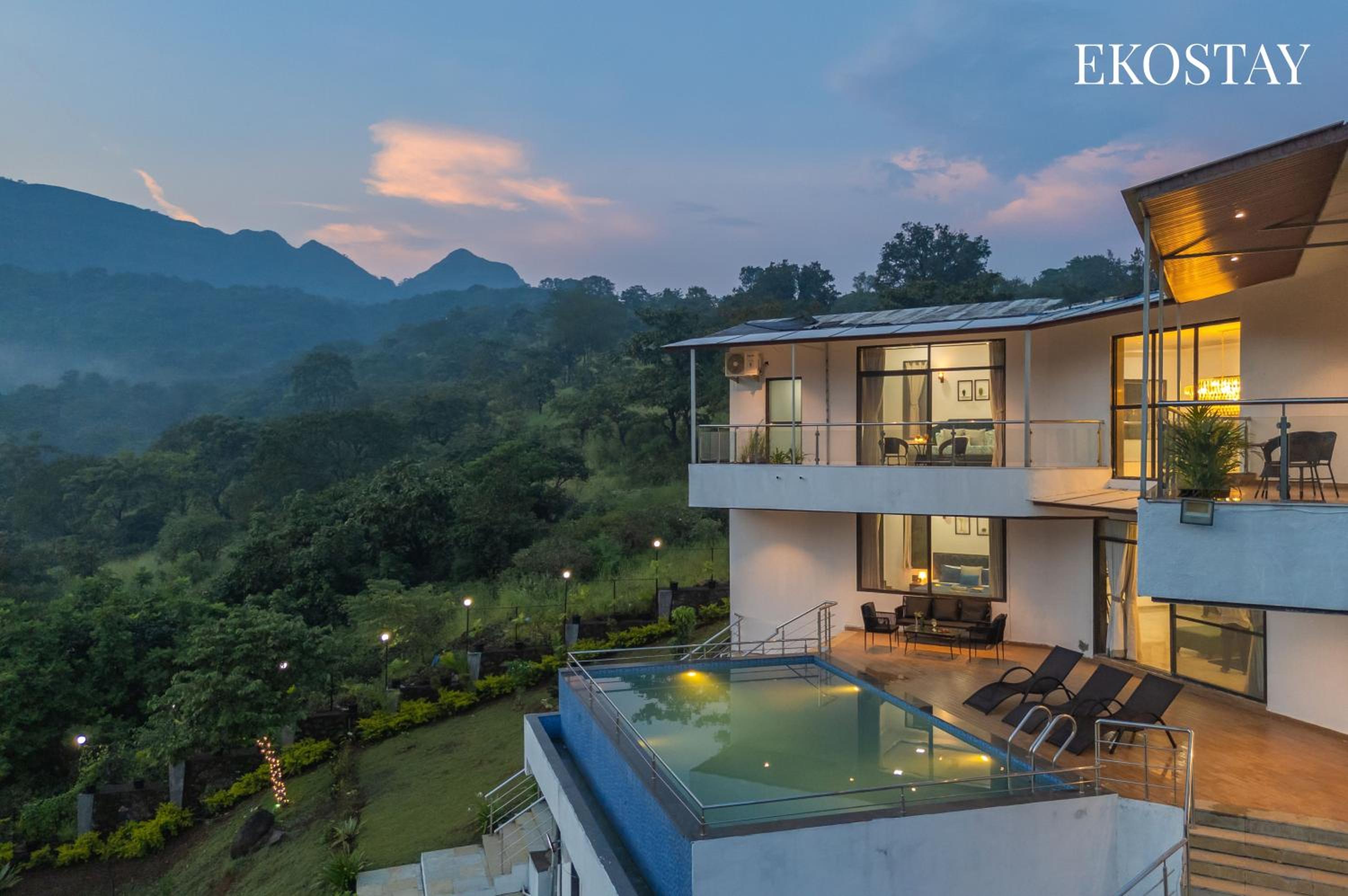 EKOSTAY - Infinity Villa with infinity pool view 3