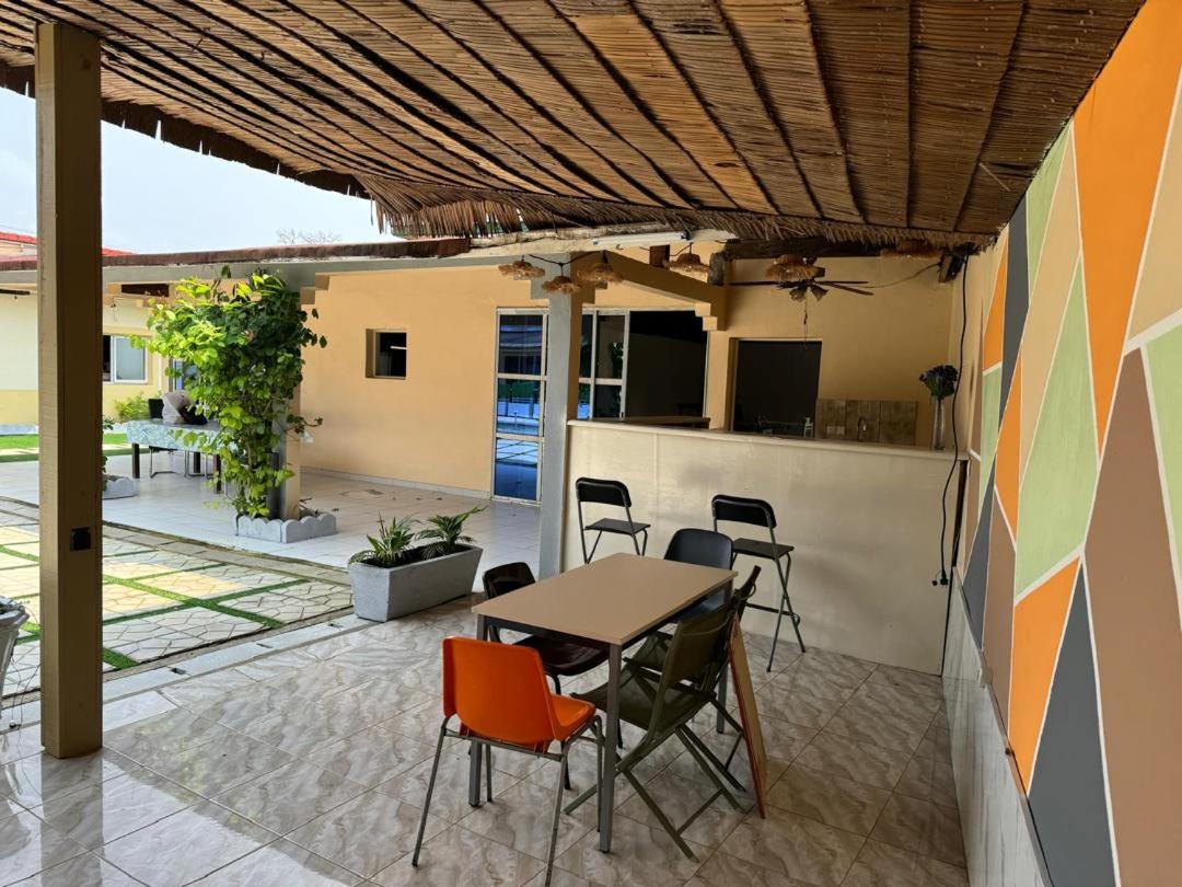 Villa Hibiscus