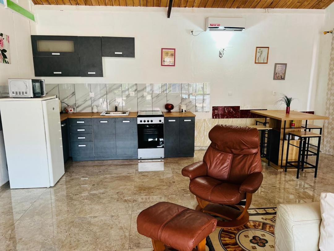 Villa Hibiscus