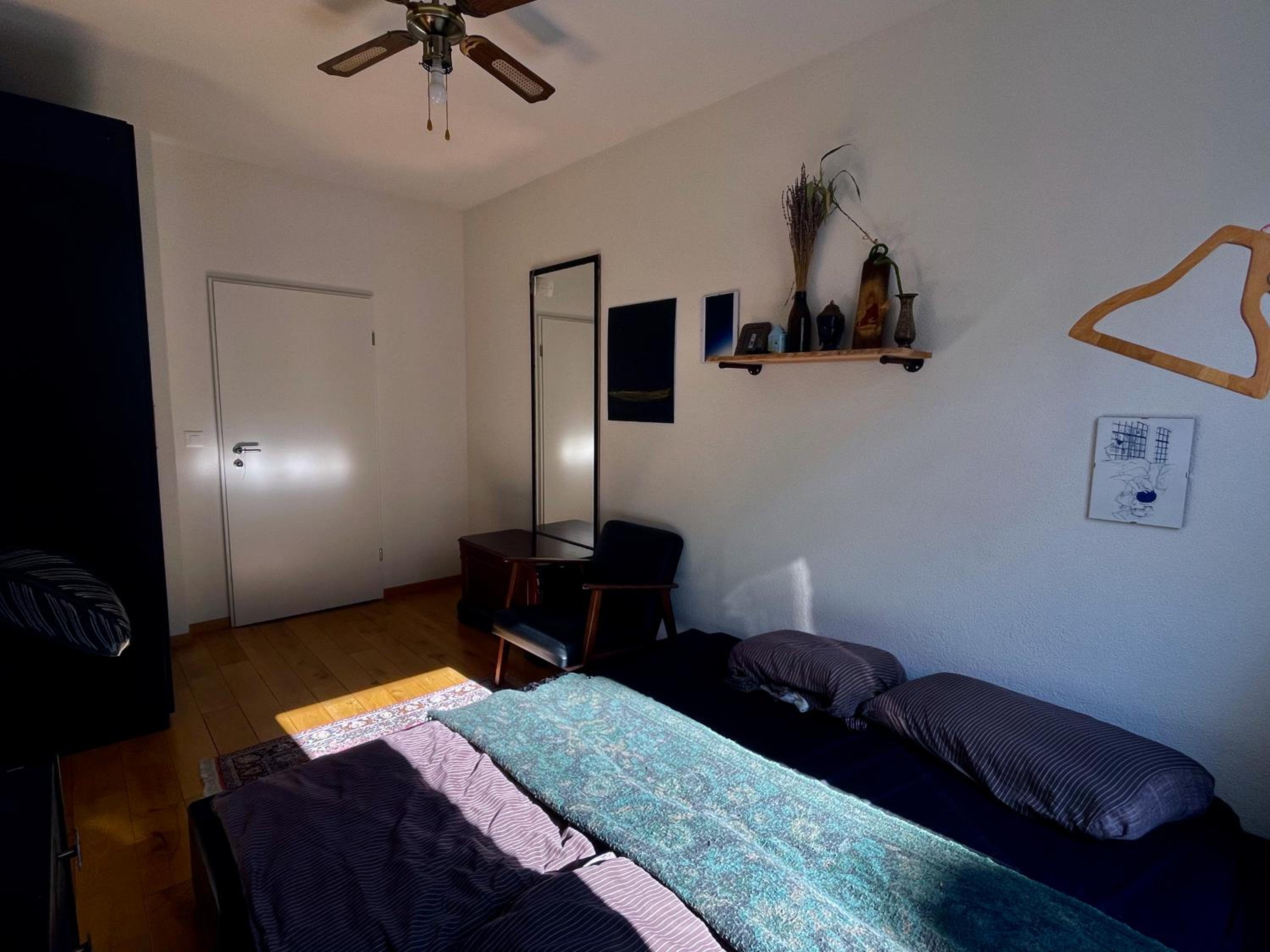 Artful 3 Bedroom Apt in City Center 5 min by foot to ESC & Art Basel