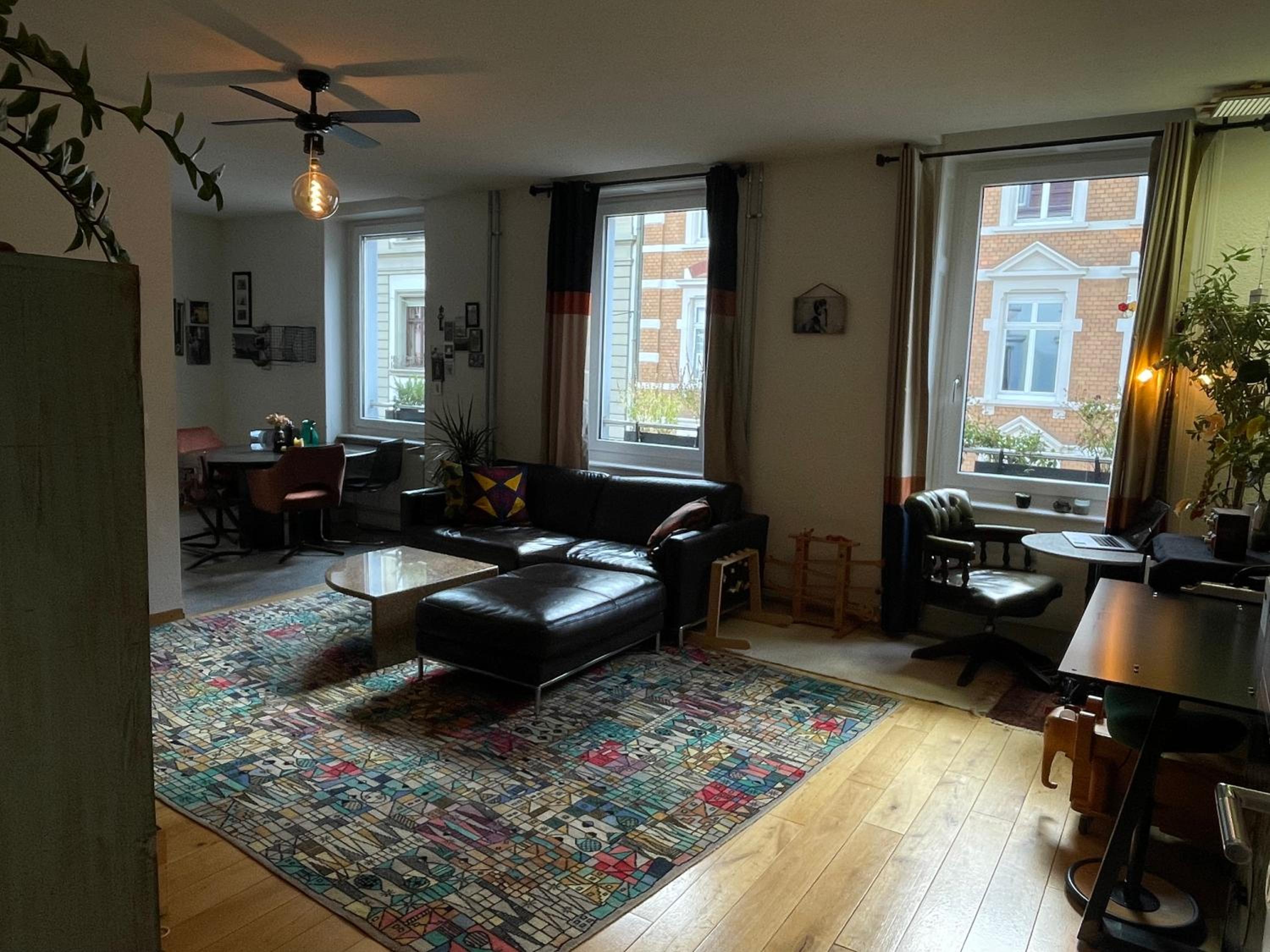 Artful 3 Bedroom Apt in City Center 5 min by foot to ESC & Art Basel