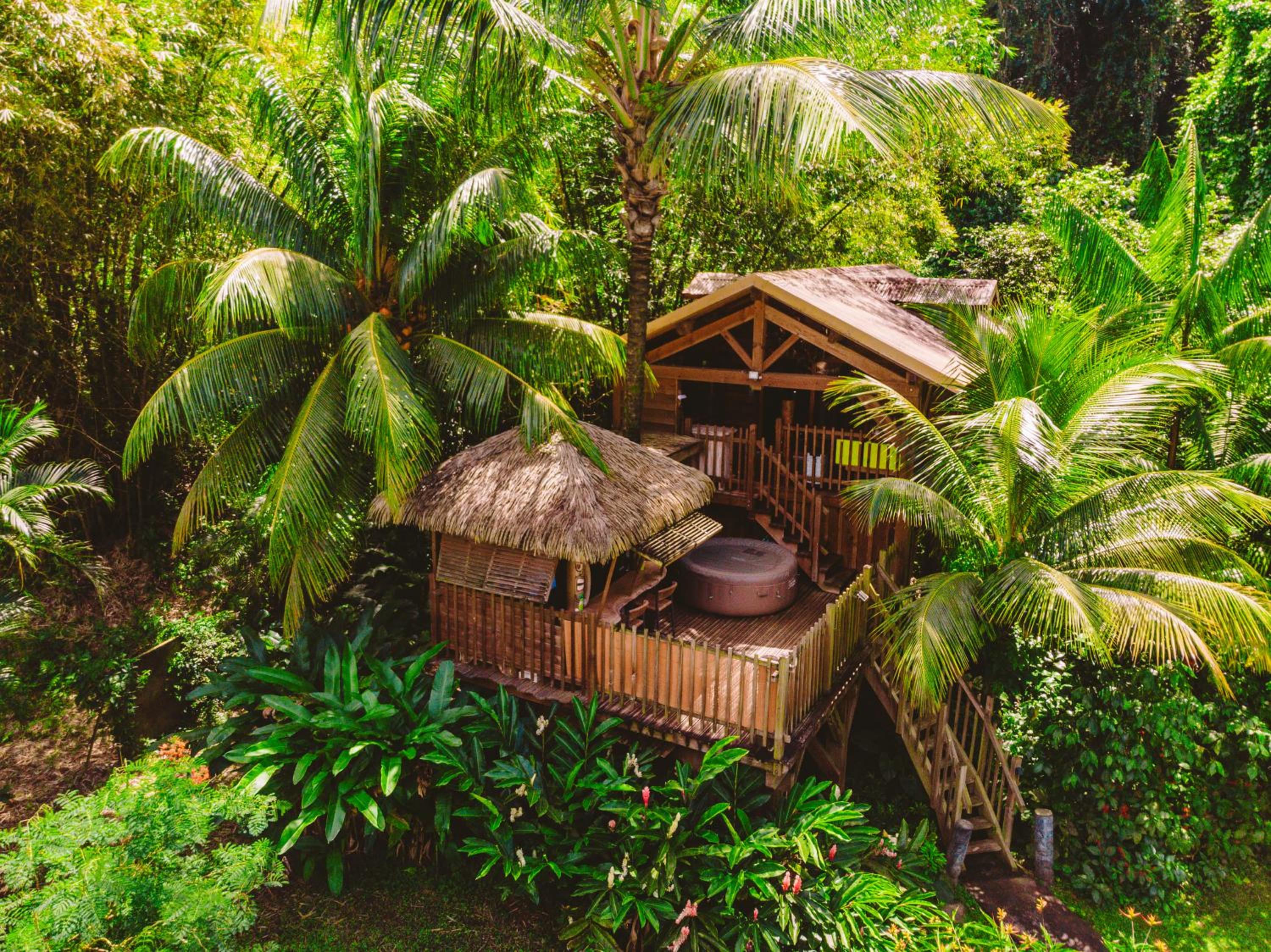 West Indies Cottage, cottages haut de gamme avec piscine, jacuzzi et vue jungle