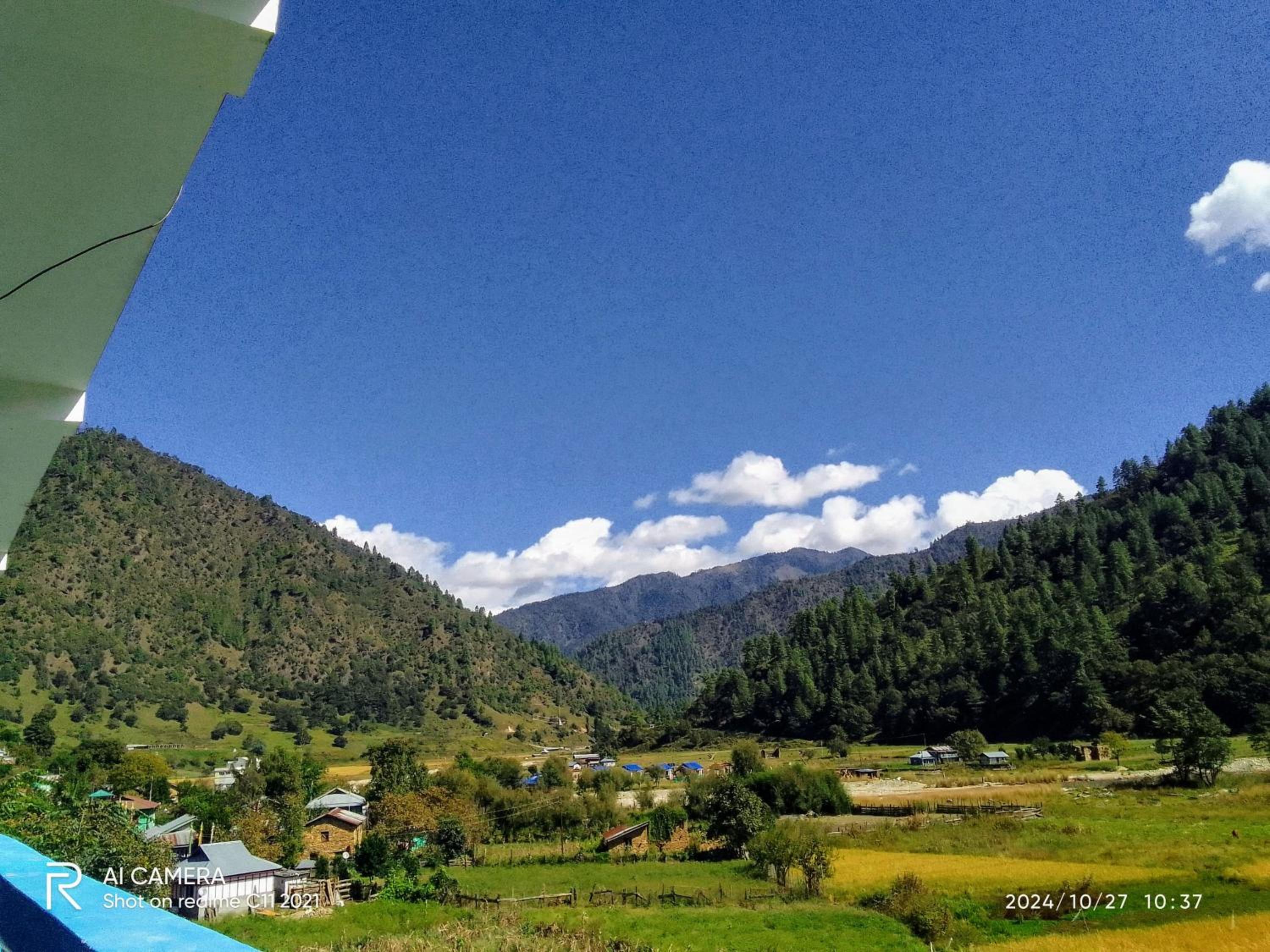 Valley View Homestay Sangti