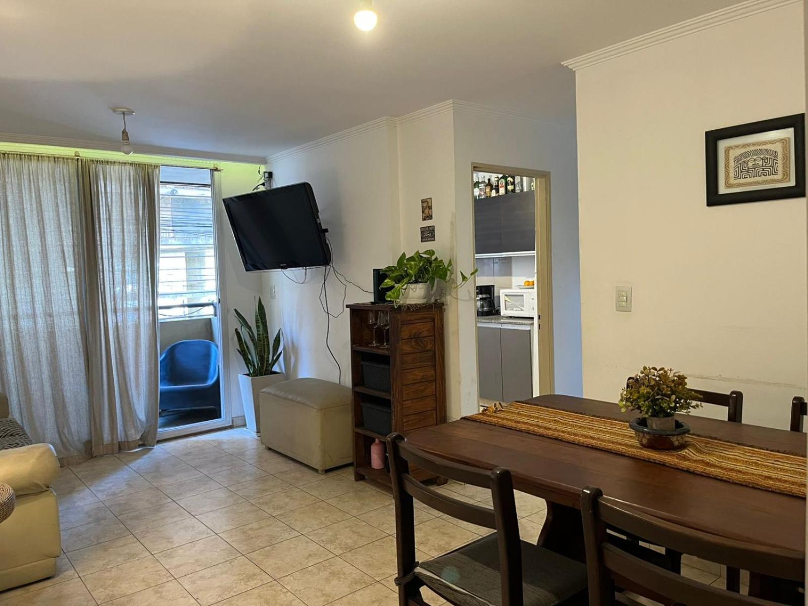 Hermoso Depto Zona Nueva Córdoba para 2 personas