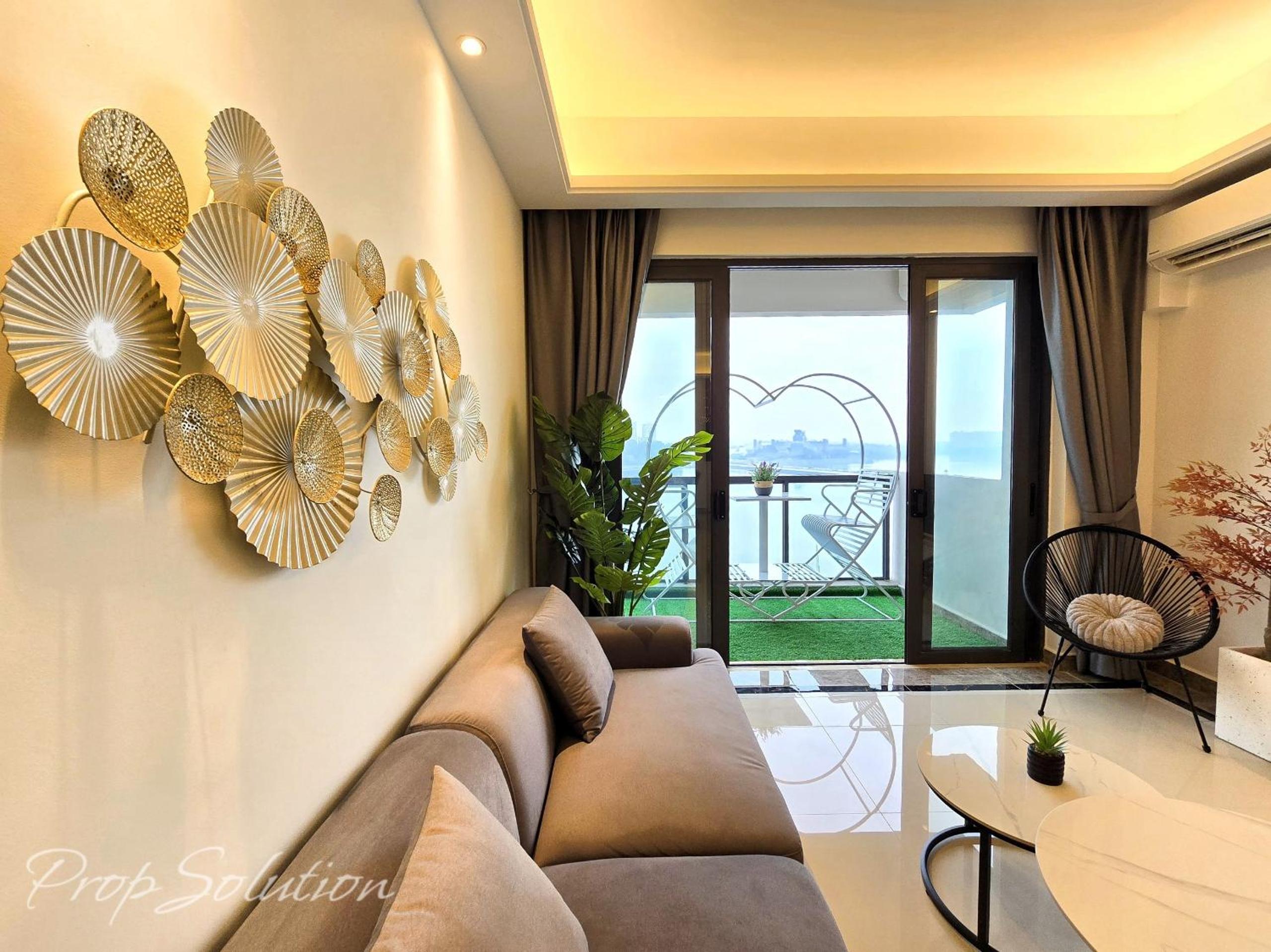 Cozy Seaview Suite Johor Bahru CIQ