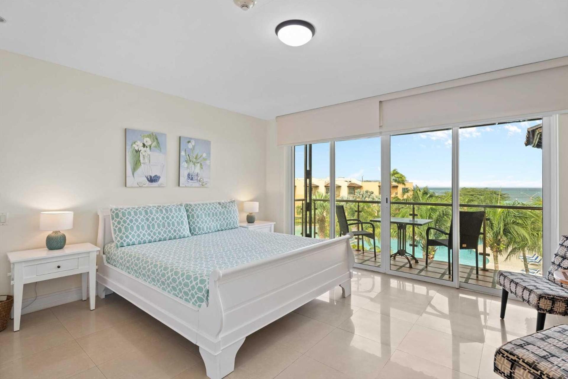 Beachfront - Turquoise View 2BR condo - BC353