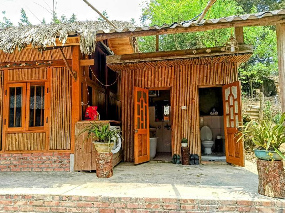 The Happy Happy Bungalow of Happiness!