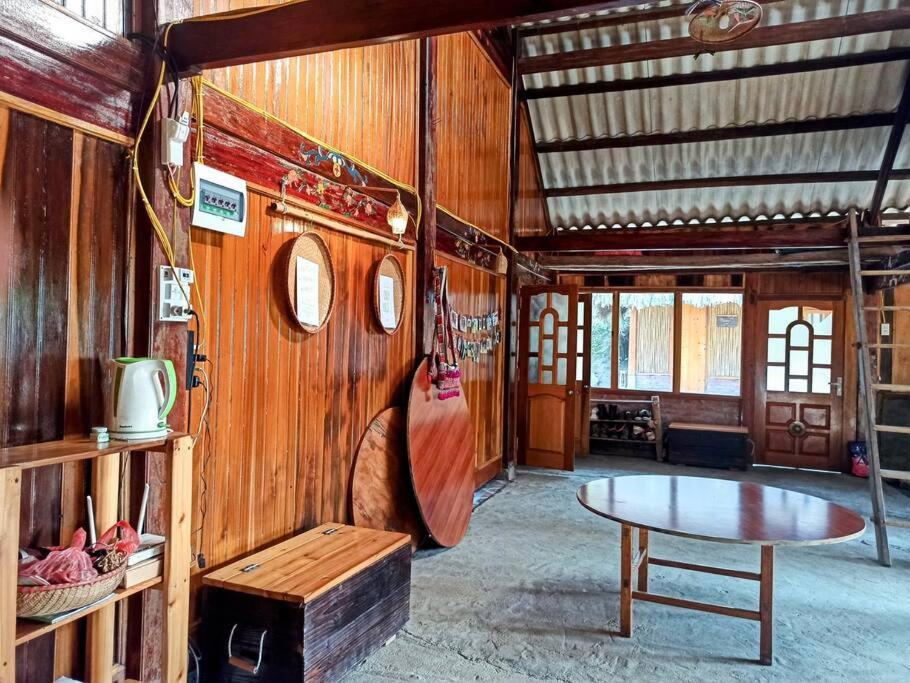 The Happy Happy Bungalow of Happiness!