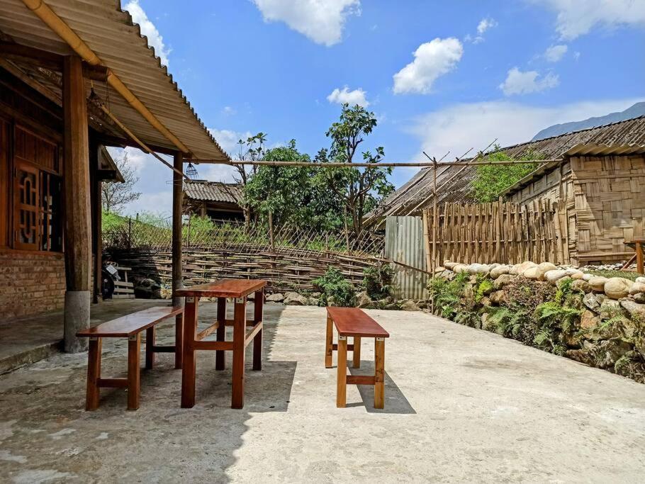 The Happy Happy Bungalow of Happiness!