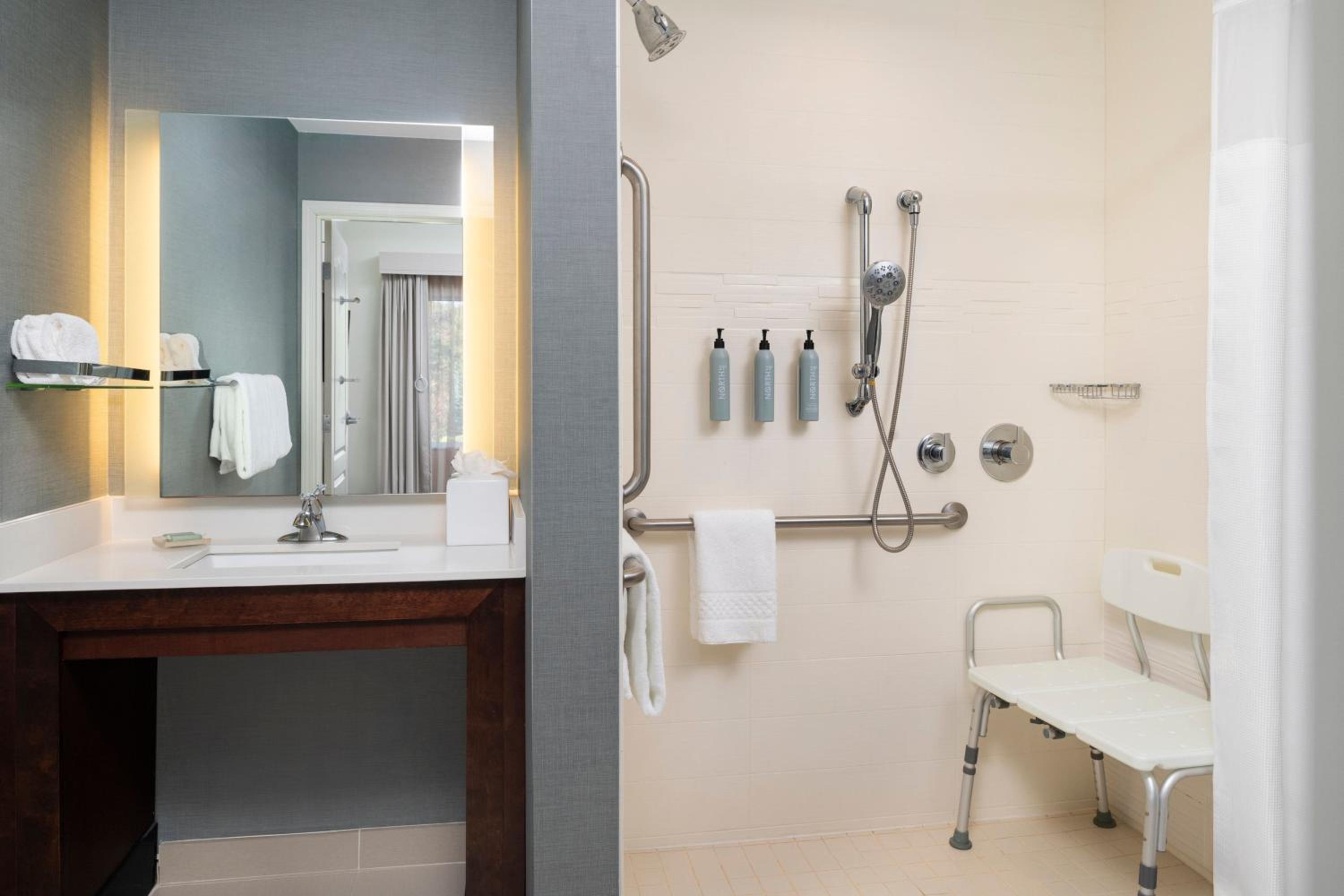 Kingston Vacations - Residence Inn by Marriott Kingston - Property Image 10