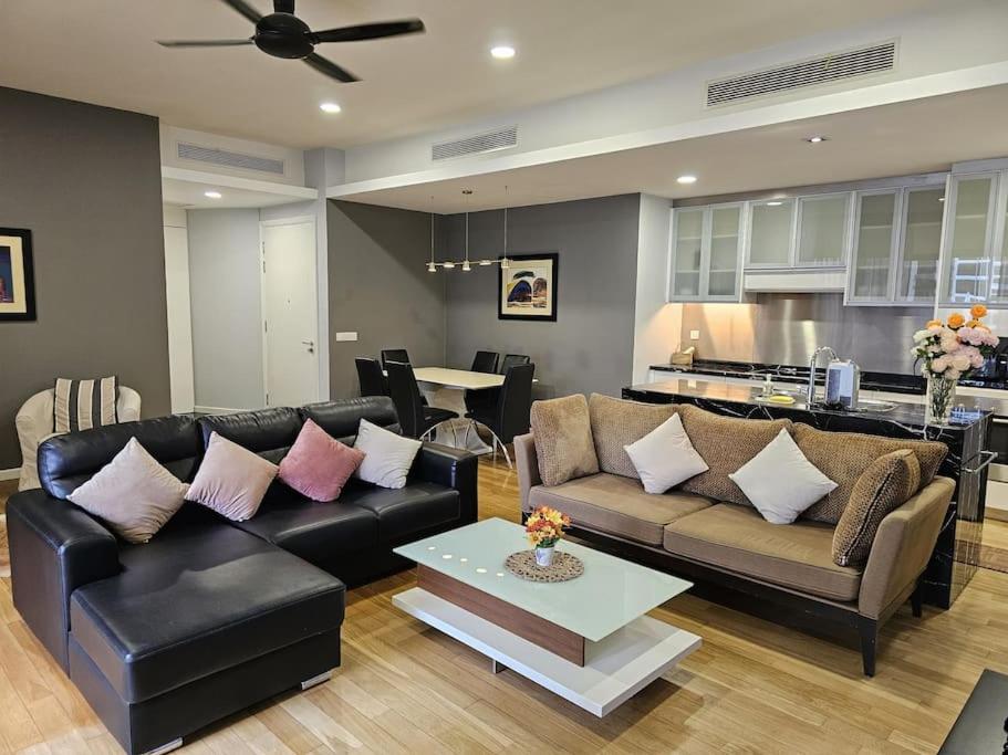 St Mary Pavilion KLCC 3BR6Pax