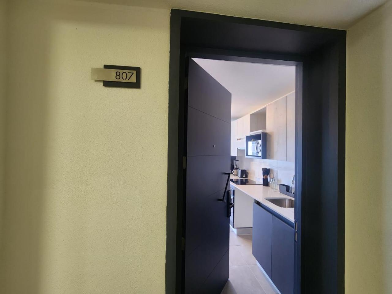 HOM l Parking Wifi CoWork Faro Turismo Piscina