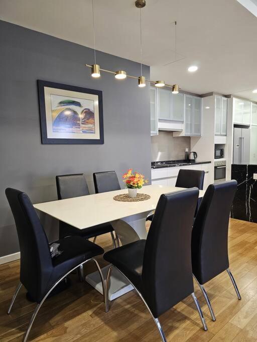 St Mary Pavilion KLCC 3BR6Pax