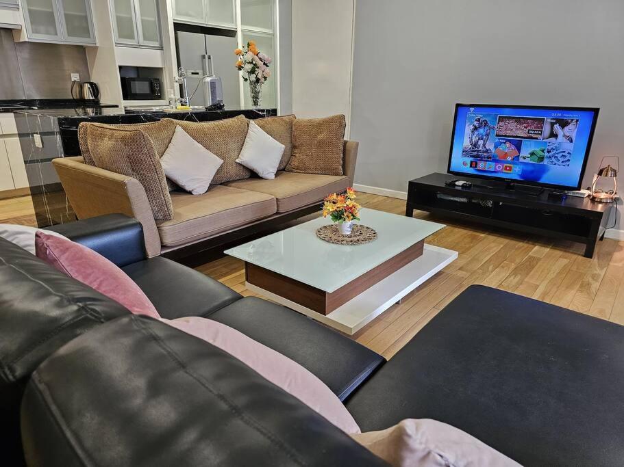 St Mary Pavilion KLCC 3BR6Pax