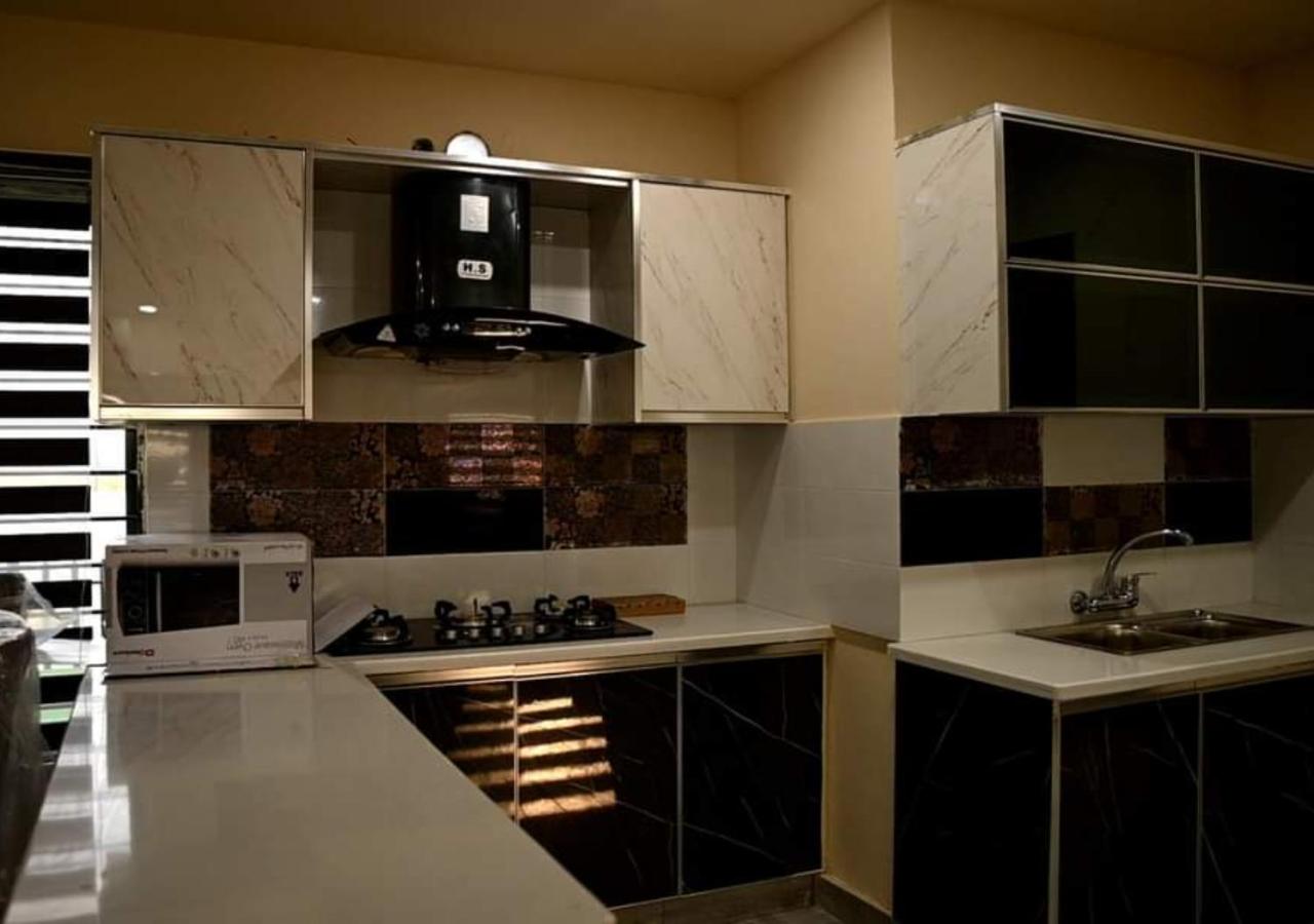 Luxurious 3 BHK penthouse apartment with rooftop lawn at bahria enclave