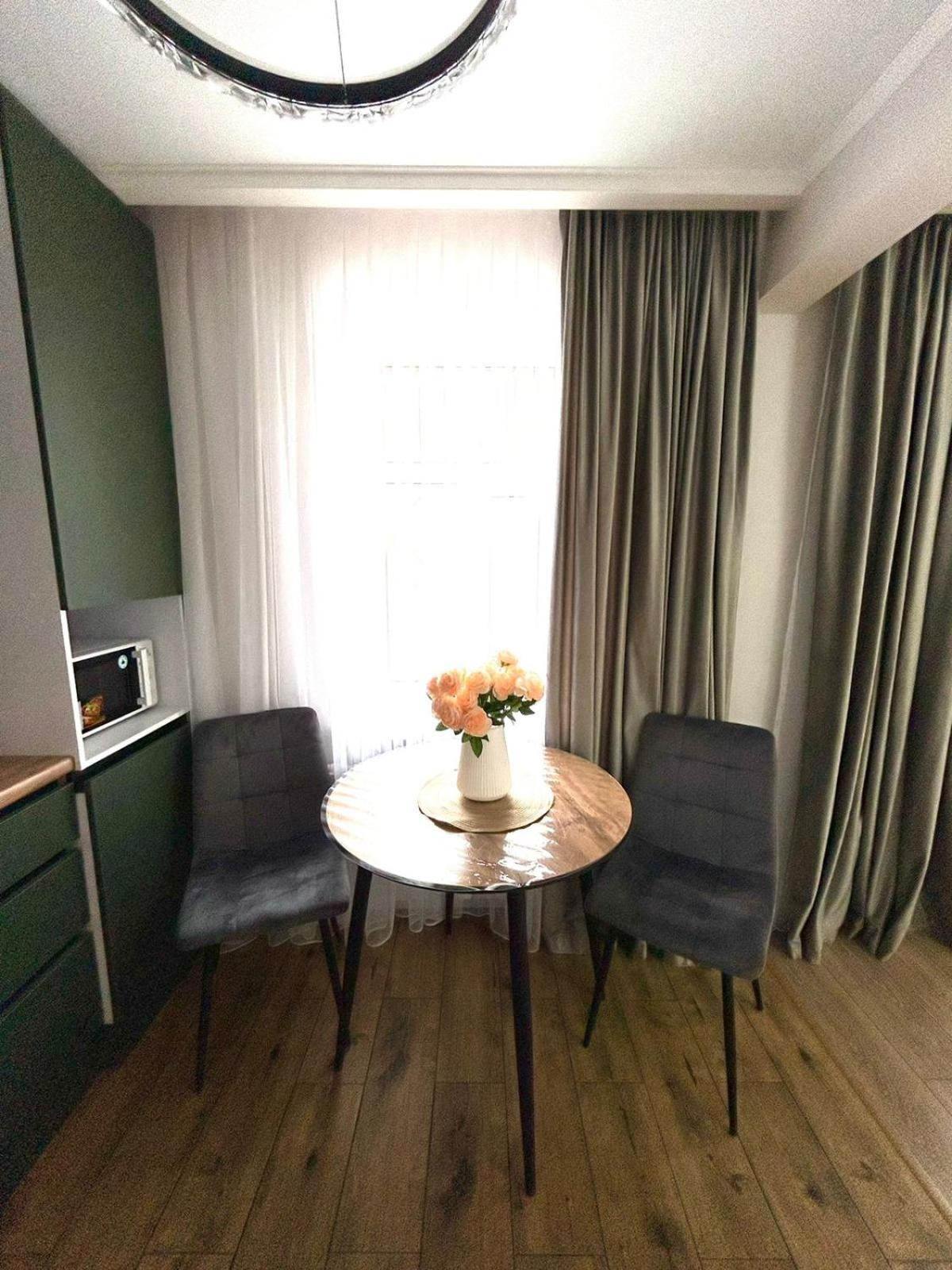 Manas Apartments