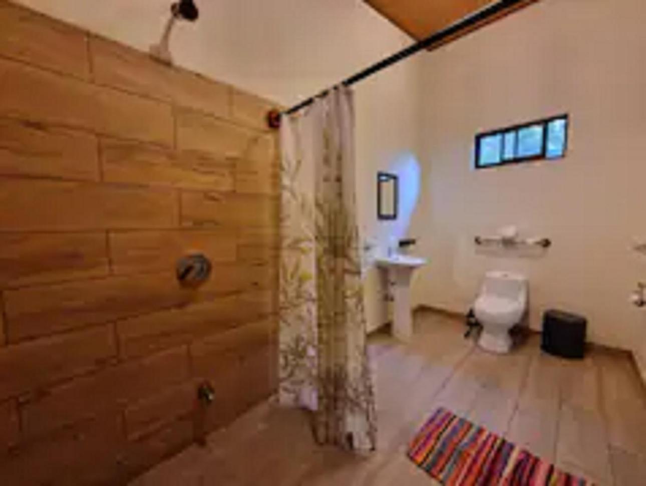 Camino Nuevo Monteverde Ecolodge