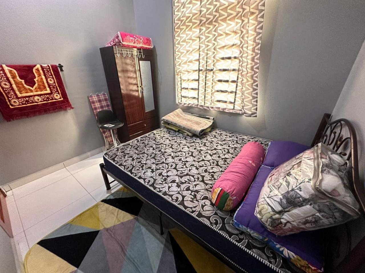 Tok Wan's Studio Homestay photo 3
