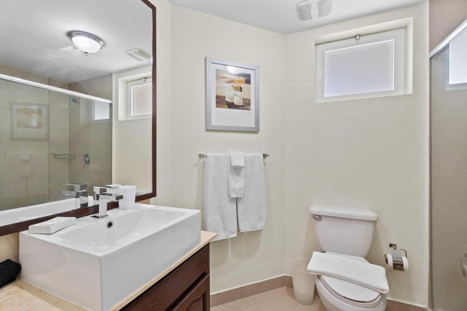 Beachfront - Turquoise View 2BR condo - BC353