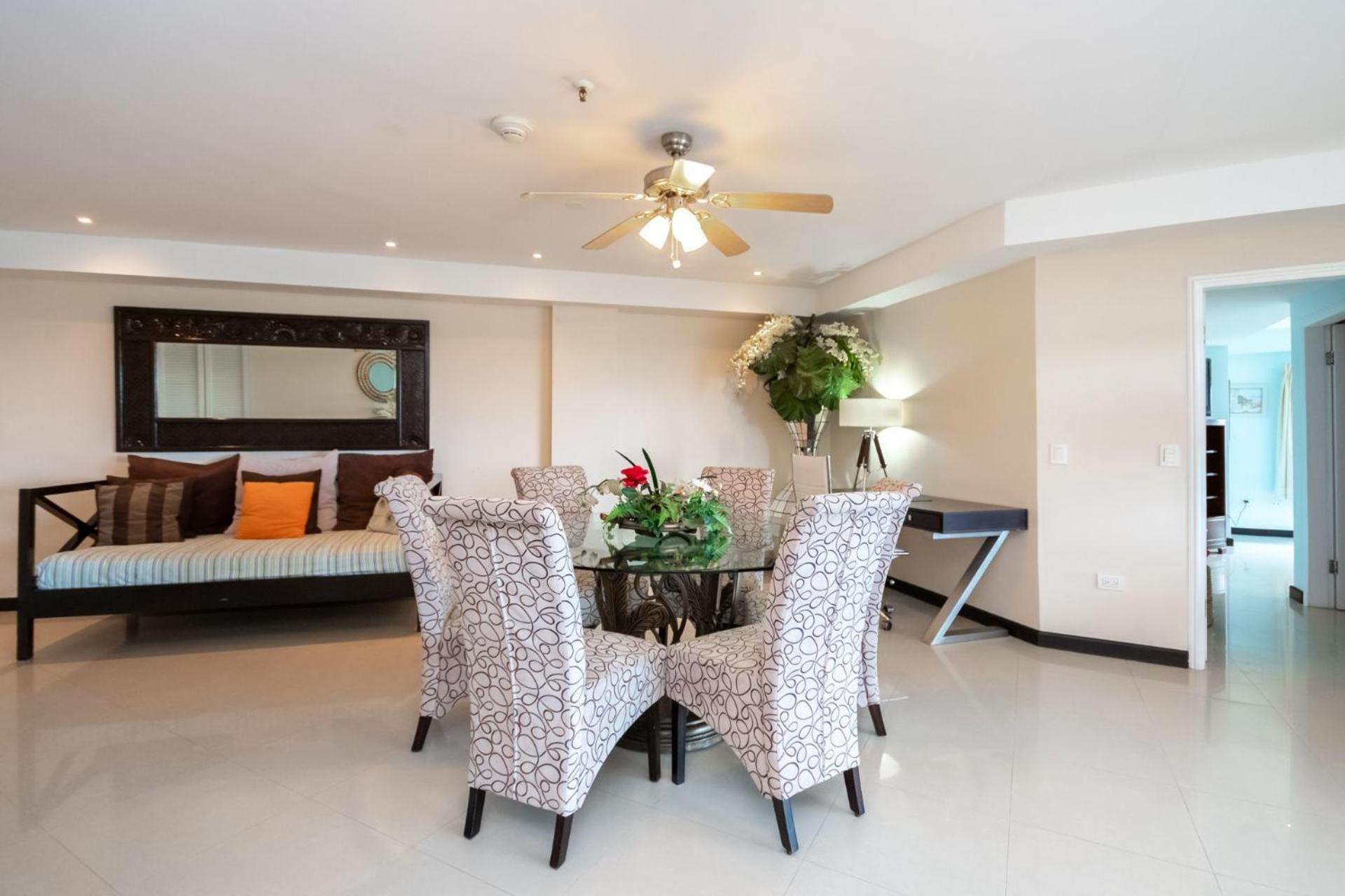 Beachfront - Ocean Extravaganza 3BR condo - E121