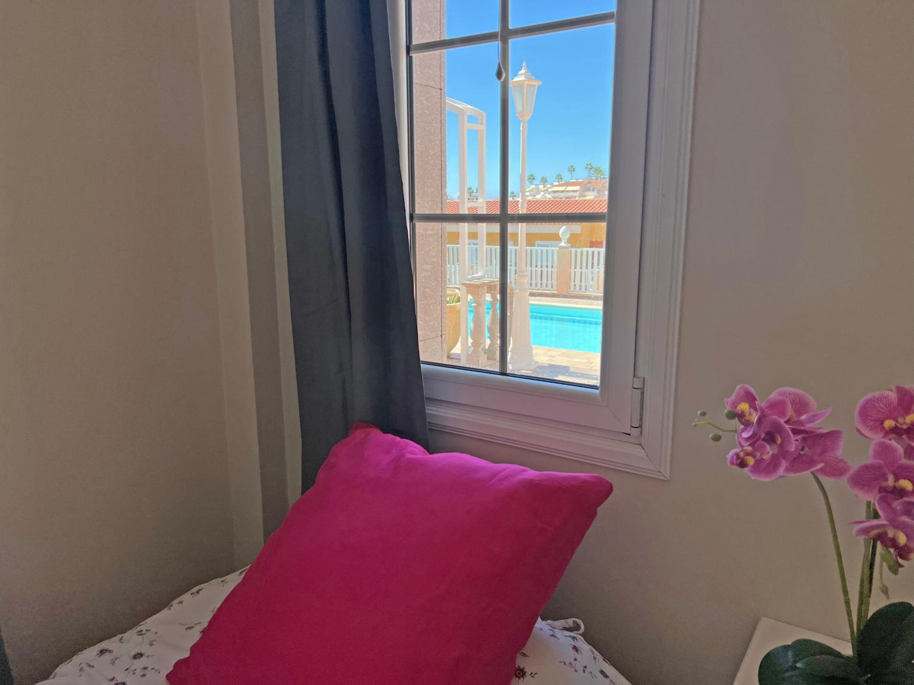Villa Esmeralda junto al mar