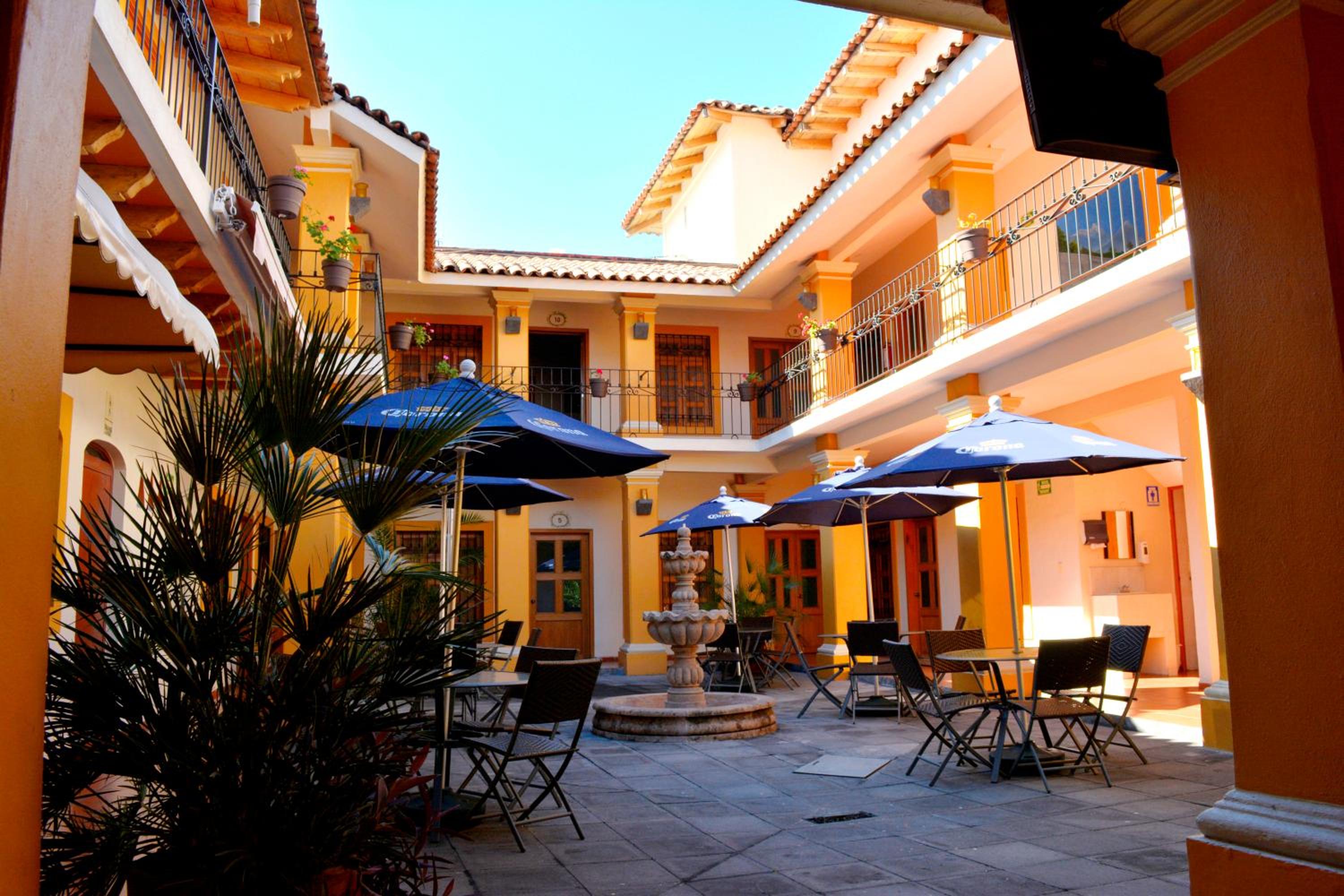 Colima Vacations - Hotel Aldama - Property Image 1