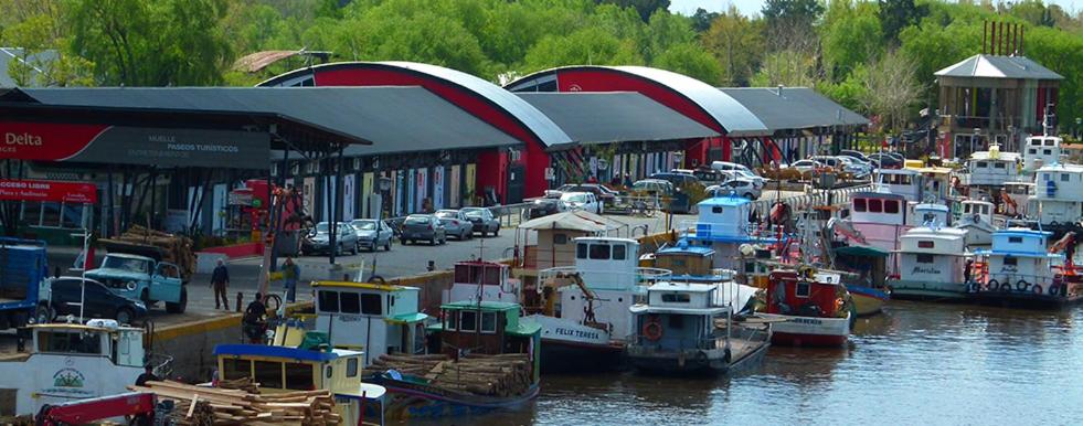Albarellos Delta - Tigre Centro Turístico & Parking incluido