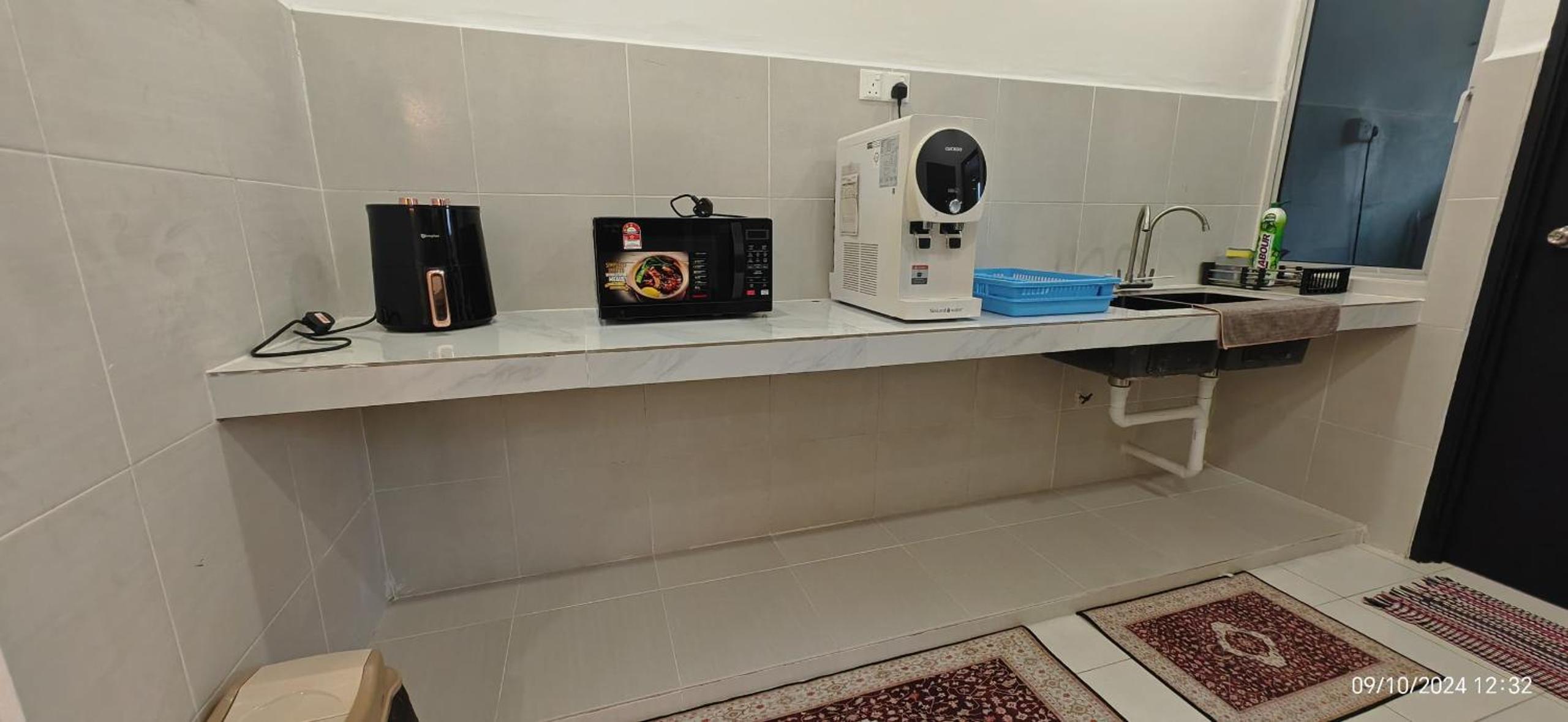 DMarina Homestay