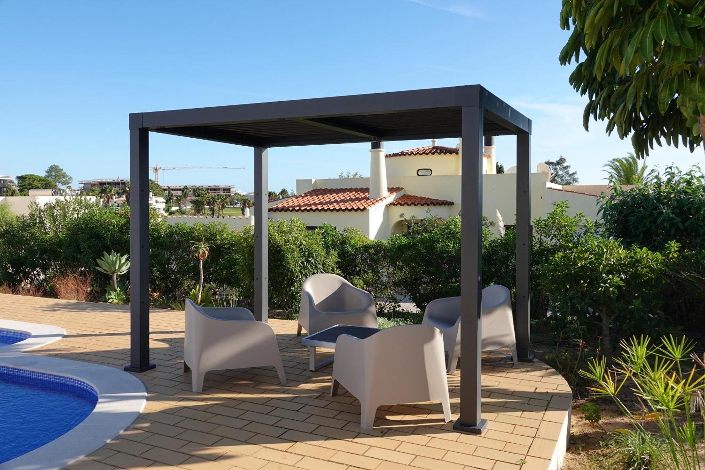 Casa Colina Golf, only a minute walk away view 2