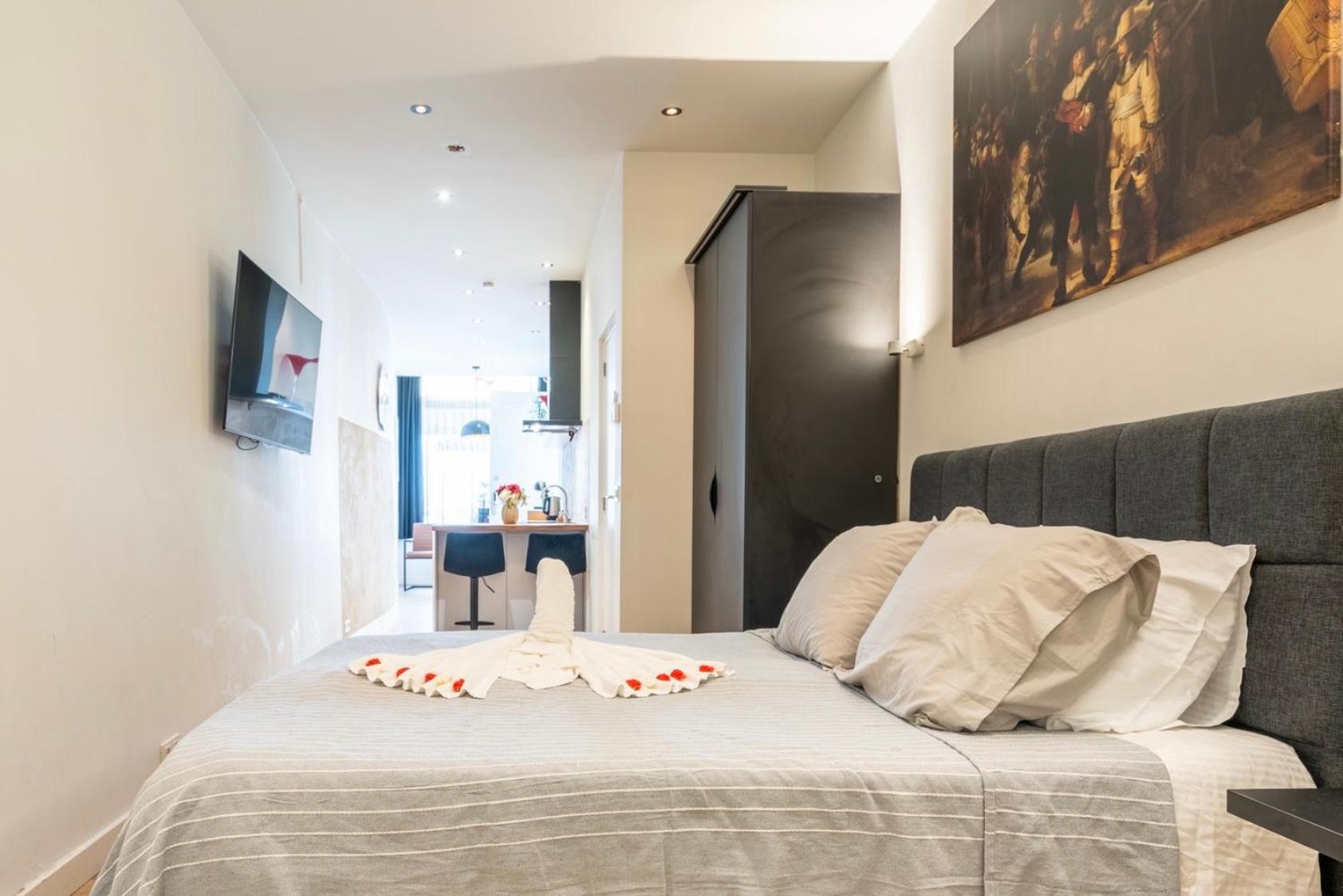 Breda Vacations - Stylish studio in the heart of Breda city center - Property Image 1