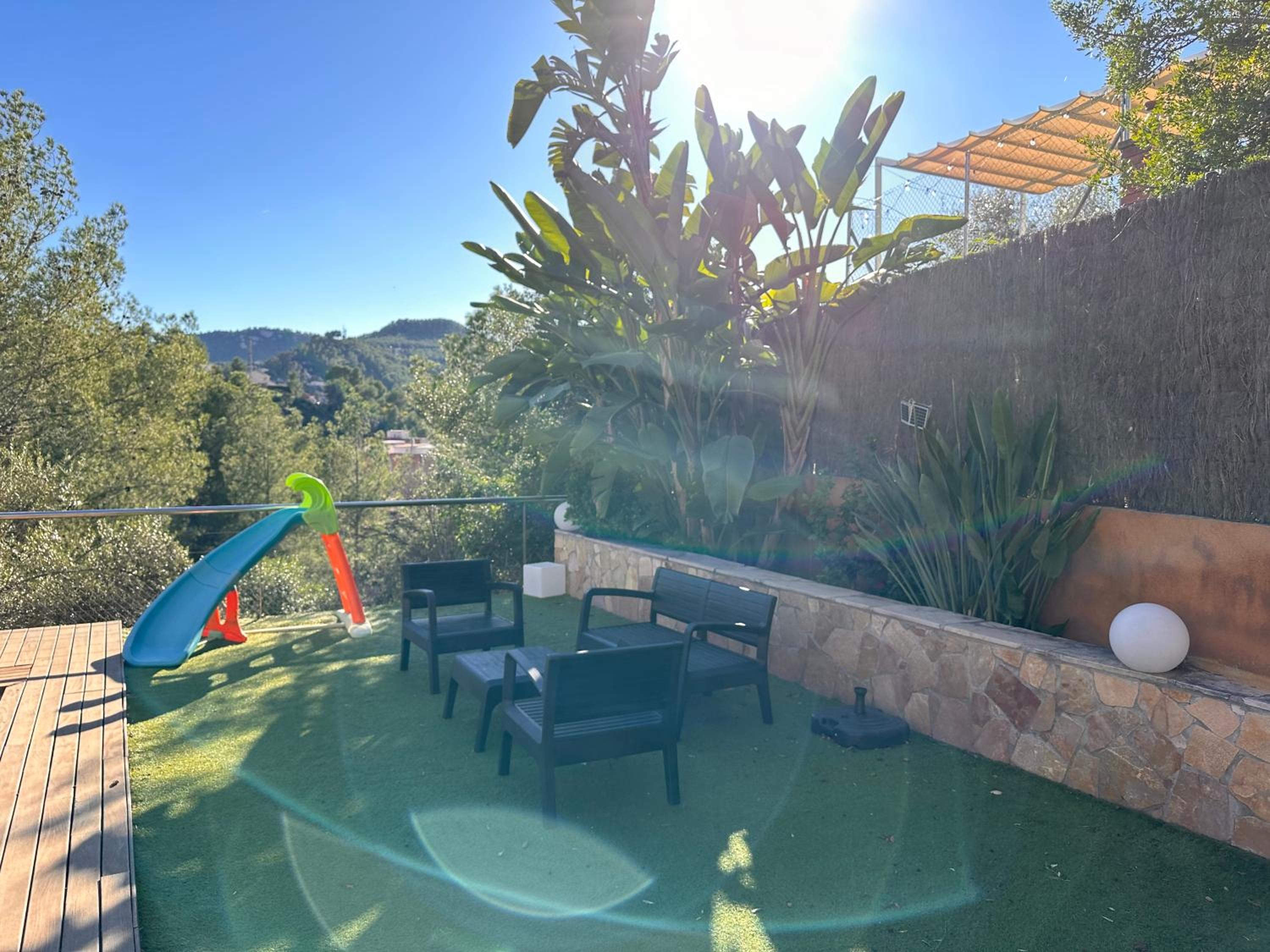 Sunny forest Villa near Barcelona
