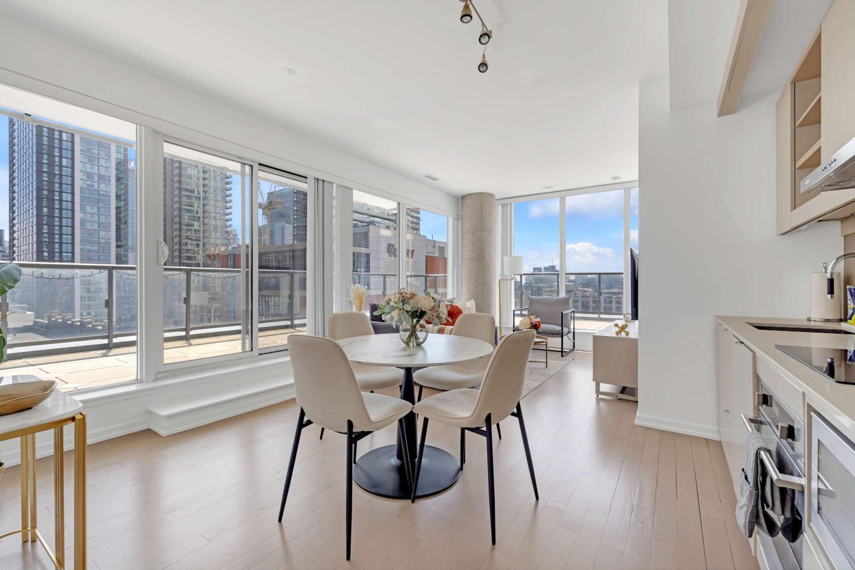 Prime 2BR Condo Massive Patio & Parking