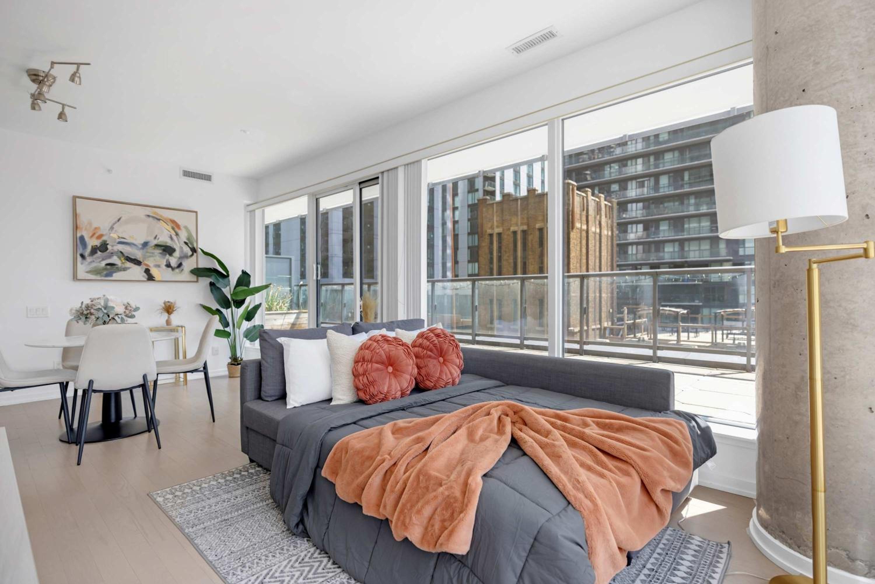 Prime 2BR Condo Massive Patio & Parking